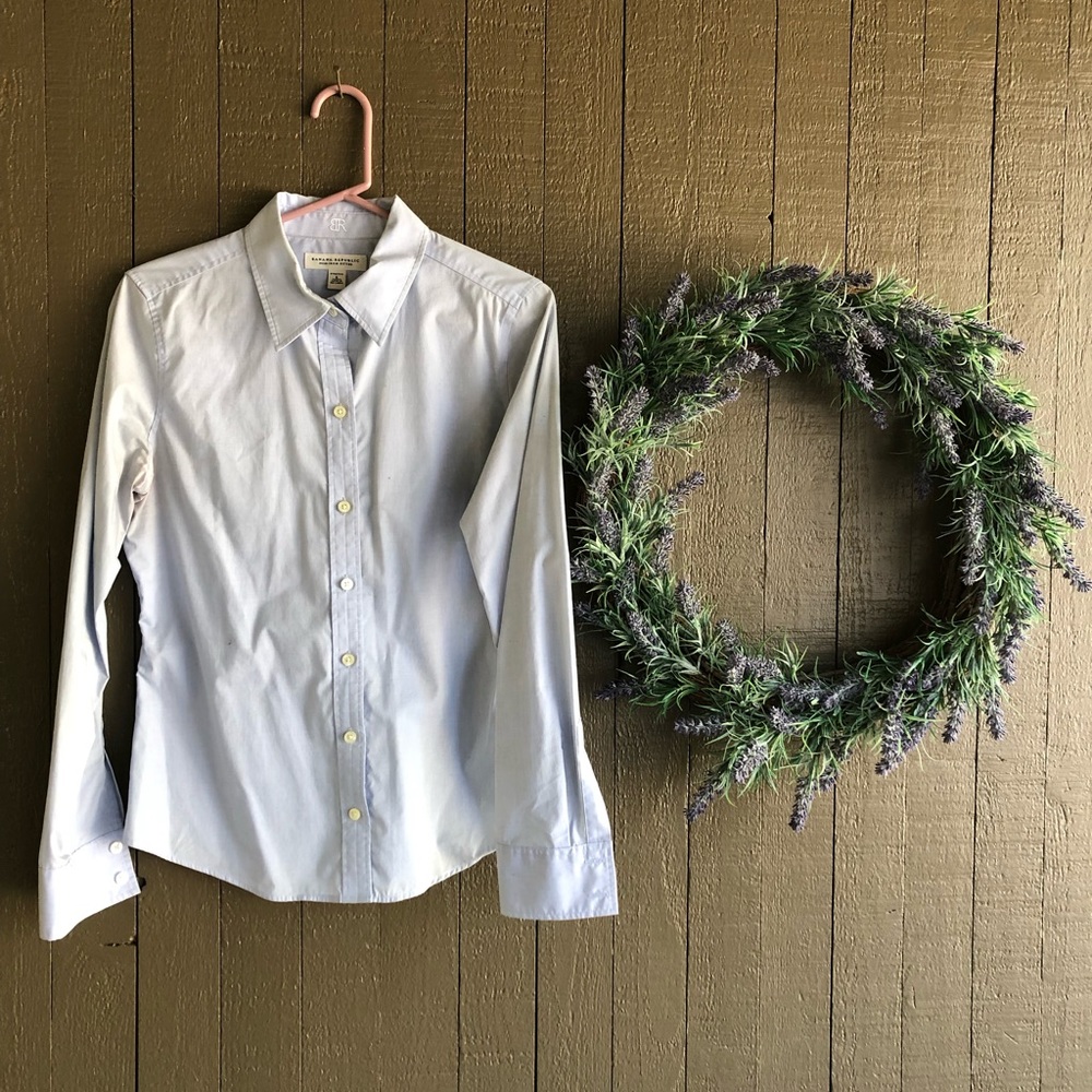 Banana Republic Fitted Light Blue Button Down
